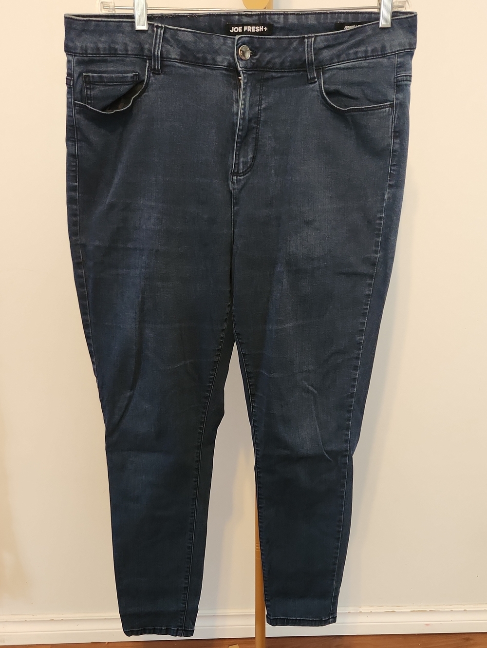 Joe Fresh Women's Dark Blue Stretch Jeans